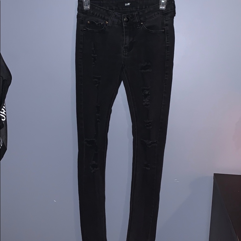 Size 0 Black Ripped Jeans